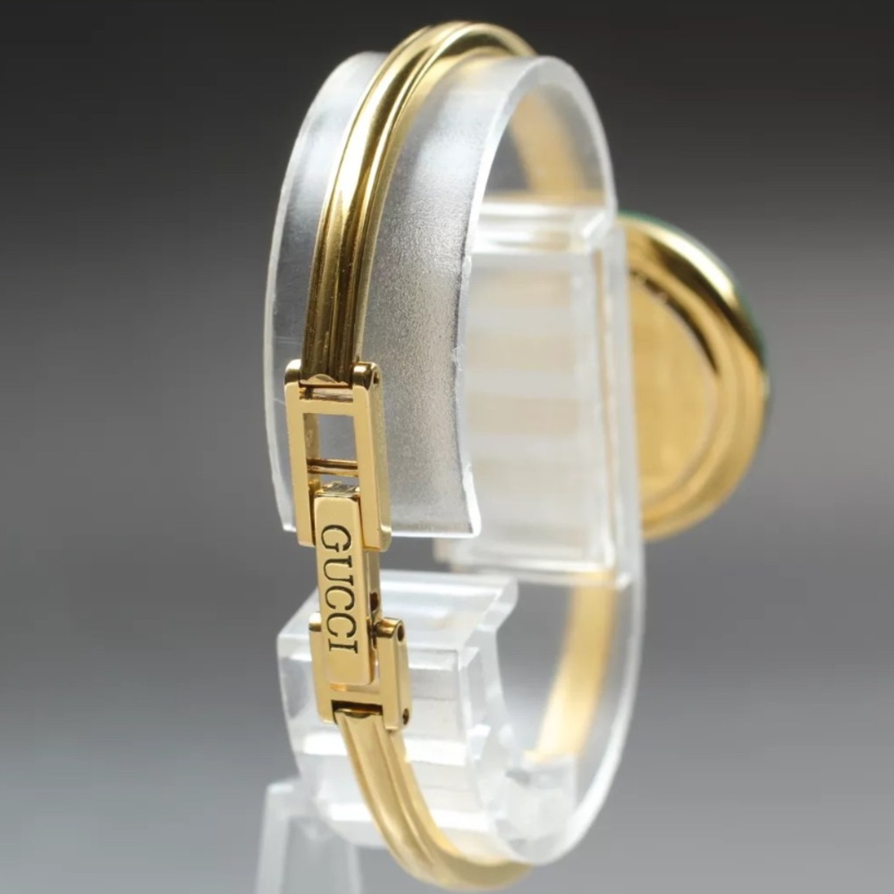 - GUCCI Luxury Watch 💕 - Picture 6 of 8